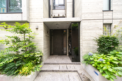 エントランス　エントランス