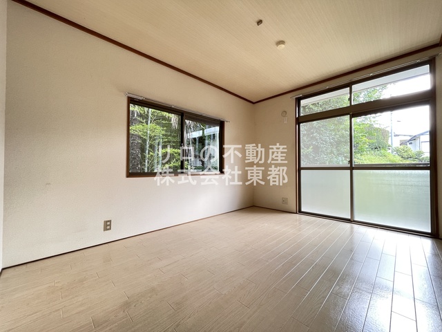 その他　白基調で爽やかな室内空間です！インテリアも映えますね♪