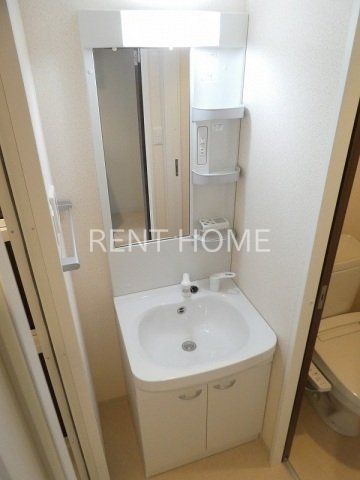 洗面設備　独立洗面化粧台