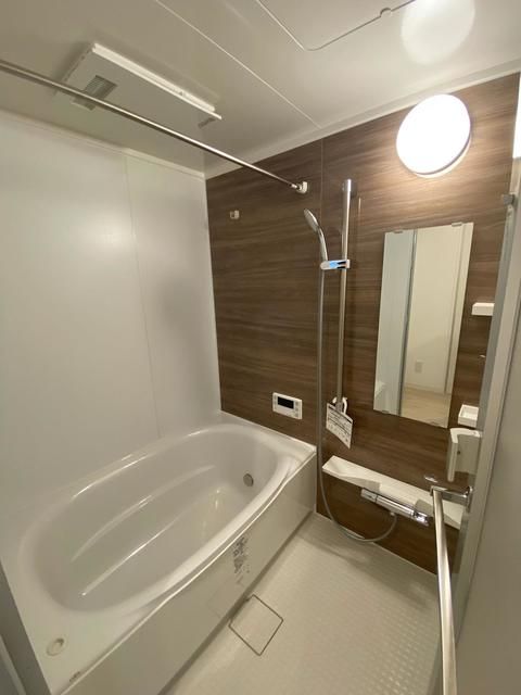 バス・シャワールーム　別部屋参考写真