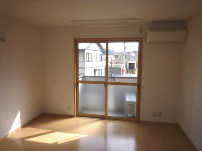 居室・リビング　※同間取り別部屋の写真です。