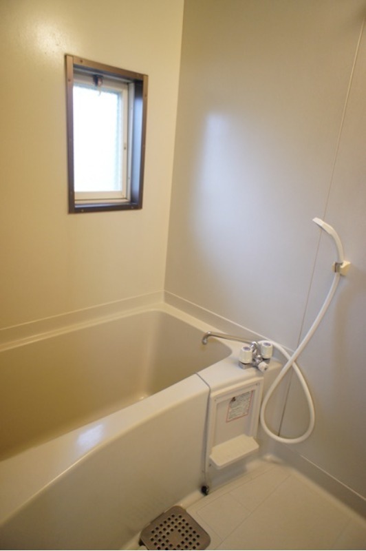 バス・シャワールーム　図面と現状に相違がある場合には現状を優先