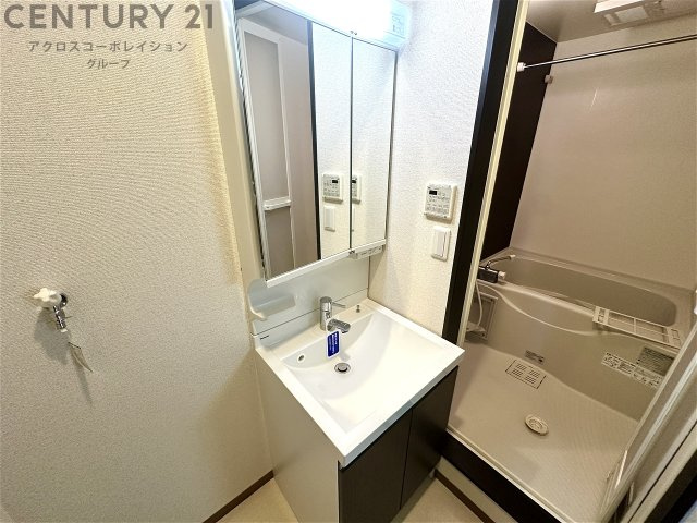 洗面設備　洗髪洗面化粧台付き♪