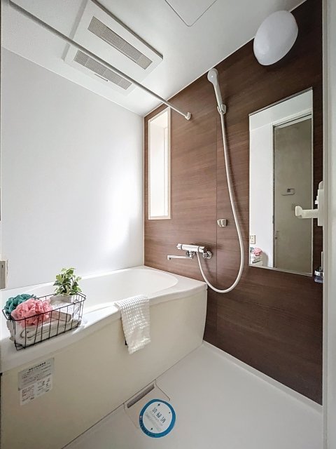 バス・シャワールーム　※家具・小物はイメージです