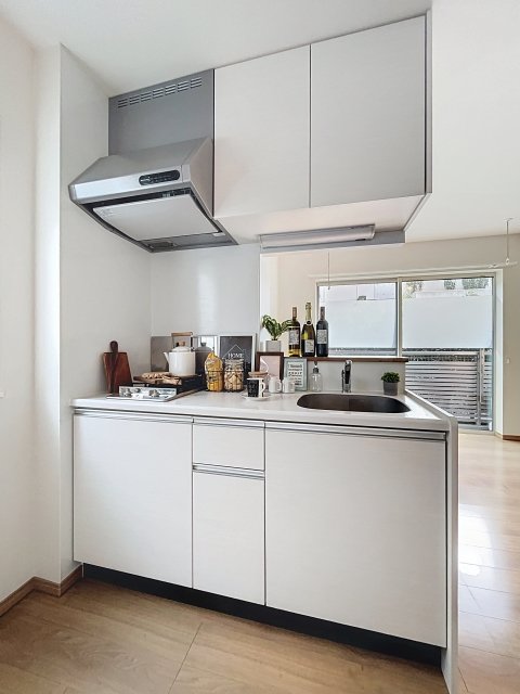 キッチン　※家具・小物はイメージです