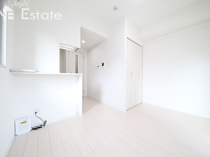 居室・リビング　内装