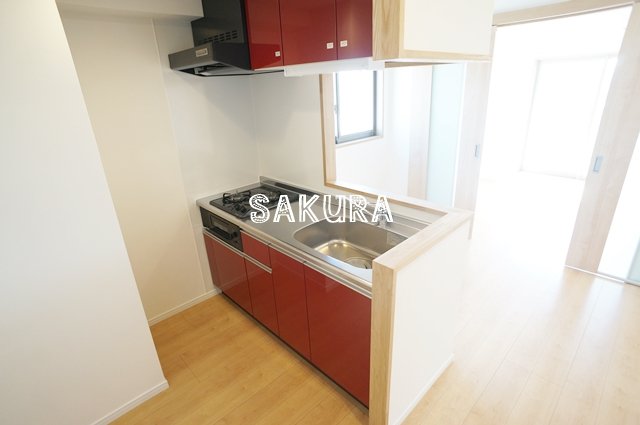 キッチン　周りを見渡しながら調理のできるカウンターキッチンです♪