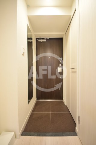 玄関　プレサンス堺筋本町ディスティニー　玄関