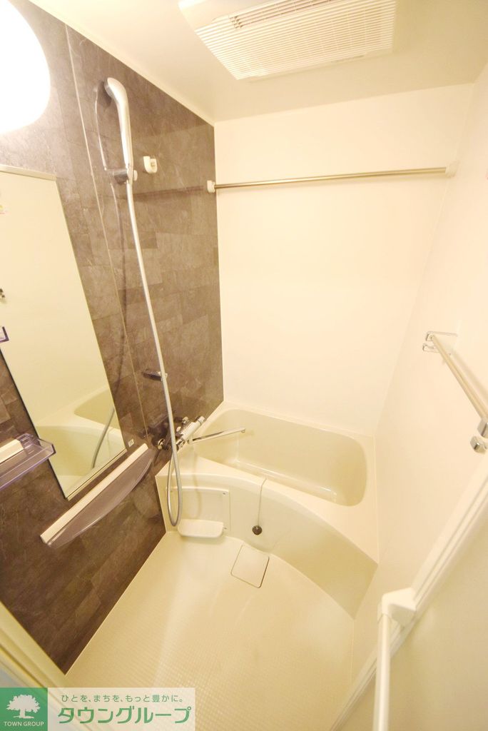 バス・シャワールーム　バス