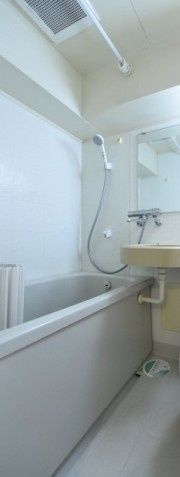 バス・シャワールーム　3点ユニット(バス・トイレ同室)