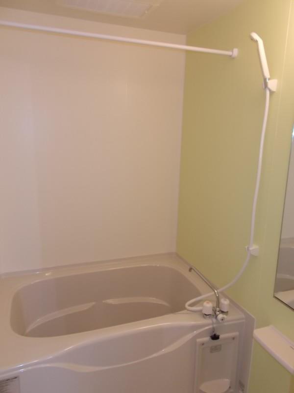 バス・シャワールーム　バスです。