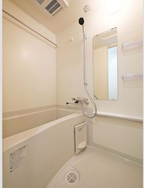 バス・シャワールーム　同シリーズの内装写真となります