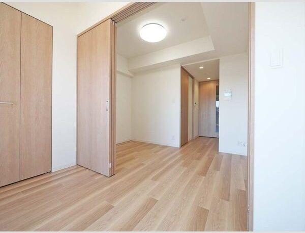 居室・リビング　同シリーズの内装写真となります