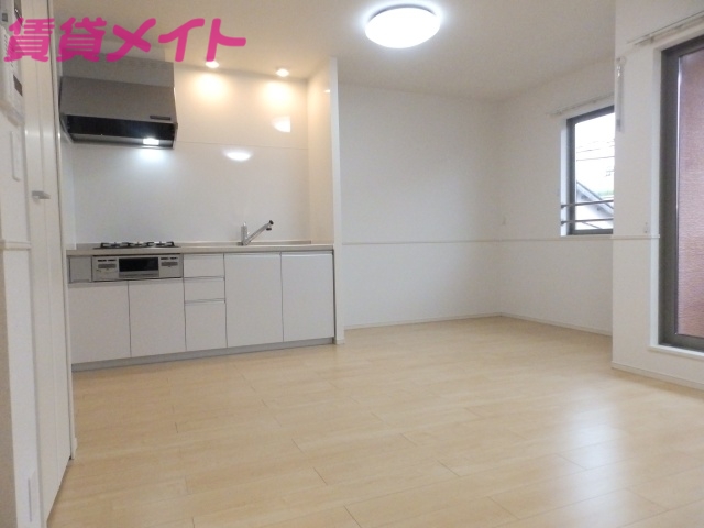 居室・リビング　同タイプの部屋写真です