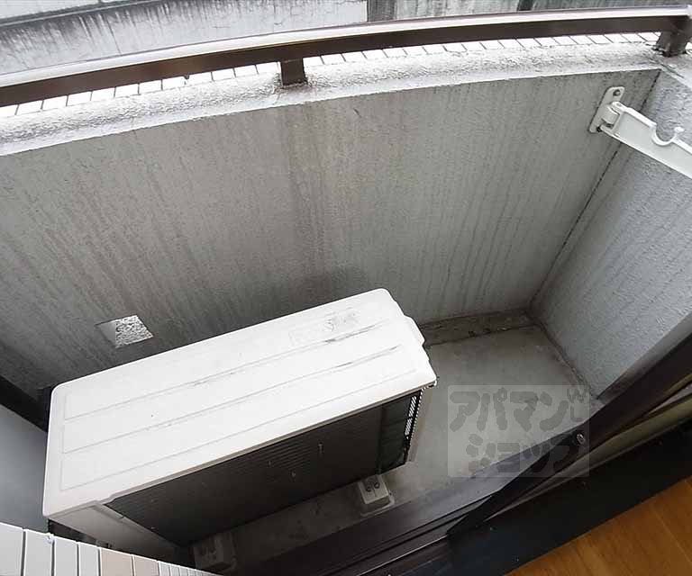 バルコニー　バルコニ