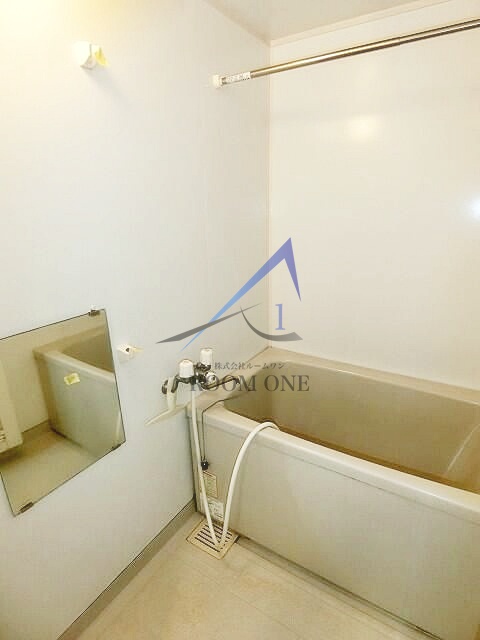 バス・シャワールーム　お風呂です。