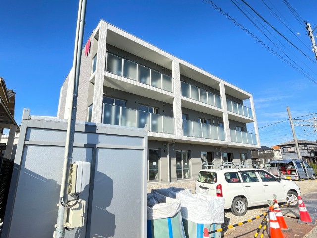 建物外観　工事現場