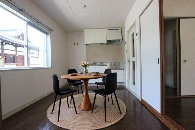 居室・リビング　ＣＧで家具等を配置したもので家具等は含まれません。