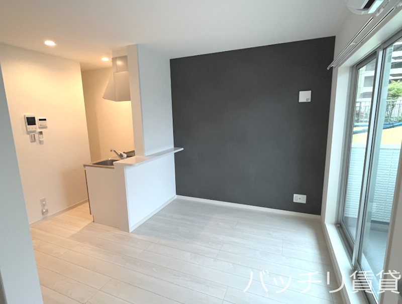 居室・リビング　同型イメージの為、現状を優先致します。