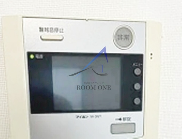 セキュリティ　モニター付きインターホンです。