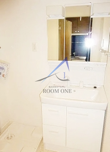 洗面設備　洗面台です。