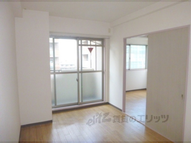 居室・リビング　居室