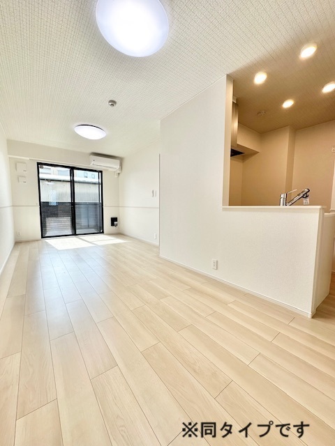 居室・リビング　同仕様