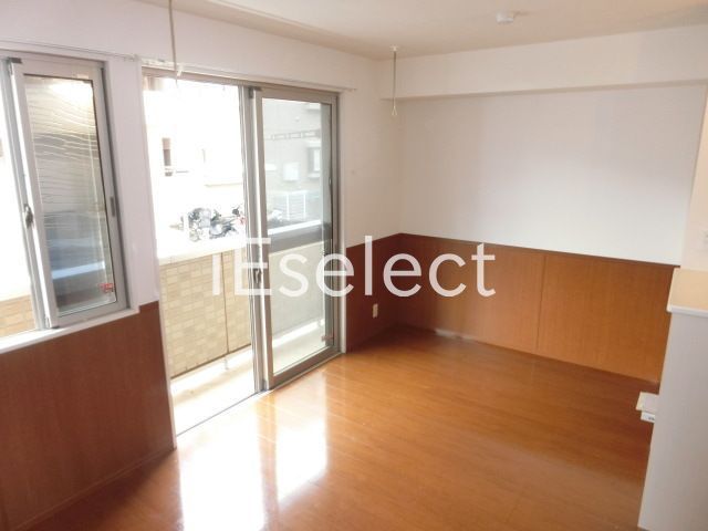 居室・リビング　10.5帖のリビングです♪