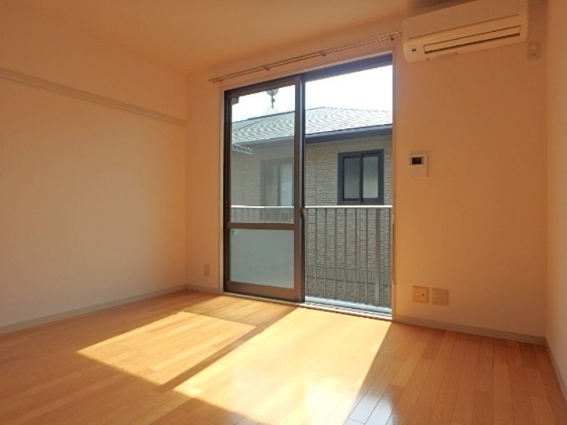 居室・リビング　図面と現状に相違がある場合には現状を優先