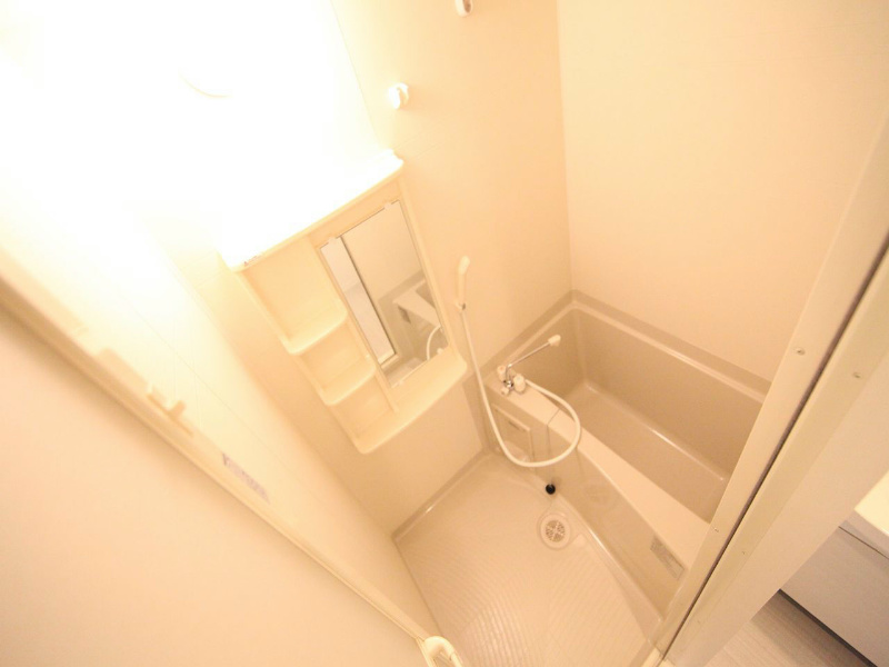 バス・シャワールーム　浴室暖房乾燥機付　24時間換気機能付バスルーム