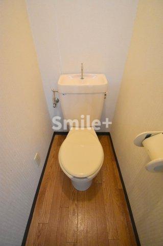 トイレ　トイレもきれいです