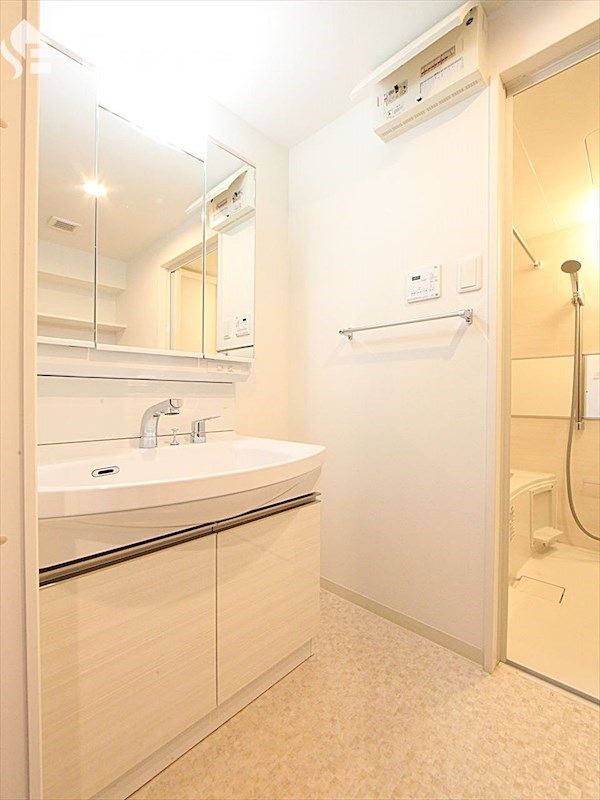 洗面設備　洗面所