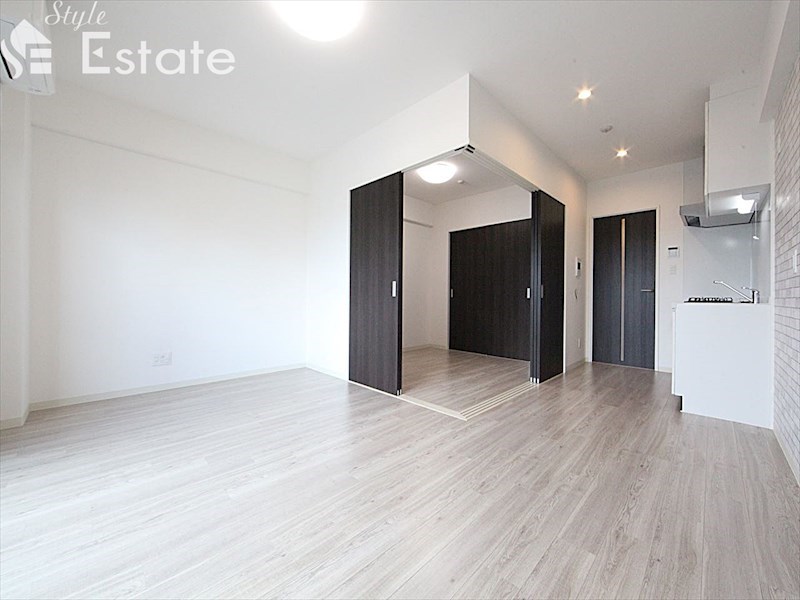 居室・リビング　内装