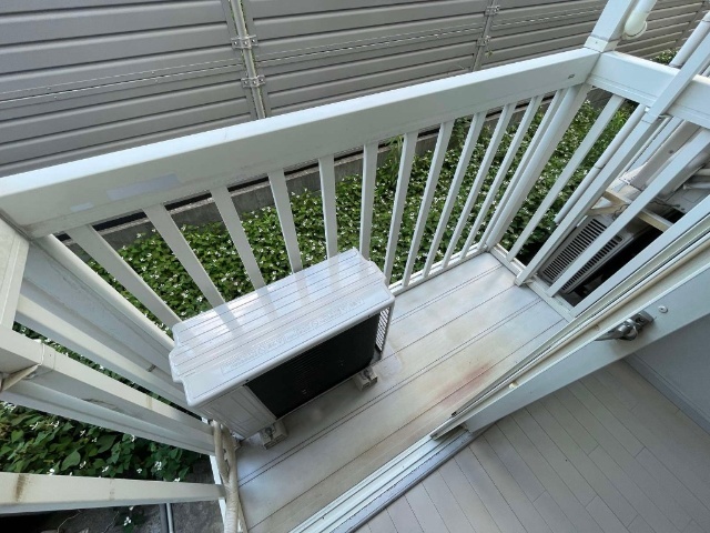 バルコニー　※同物件の別号室の参考写真です。