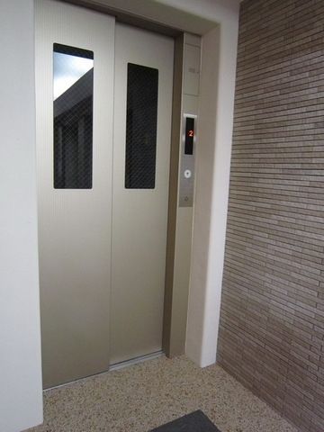その他共有部分　防犯カメラ付エレベーター