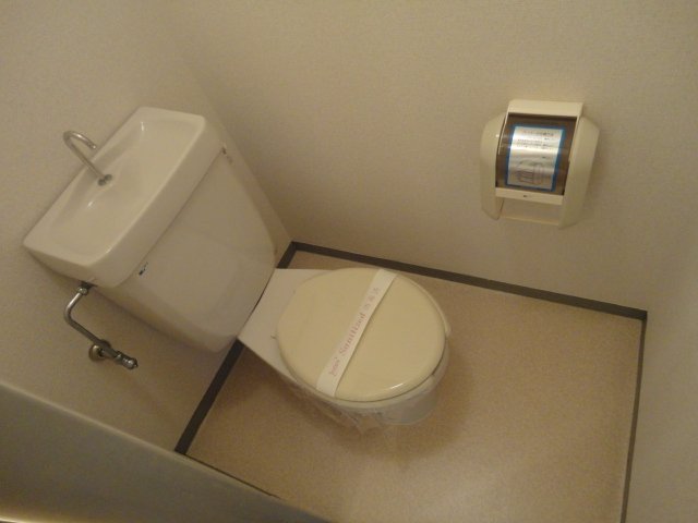 トイレ　トイレ（イメージ）