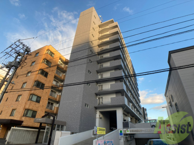 建物外観　札幌市中央区南八条西「ＰＬＵＭＯＳＵＳ」