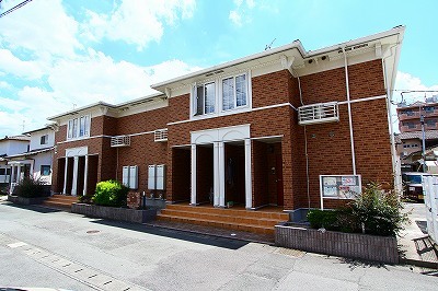 建物外観　現状優先