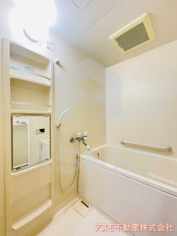 バス・シャワールーム　同マンション別部屋　参考写真