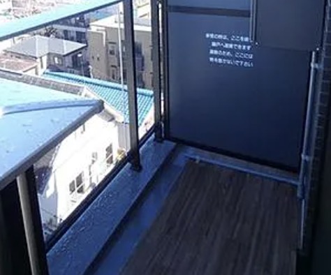バルコニー