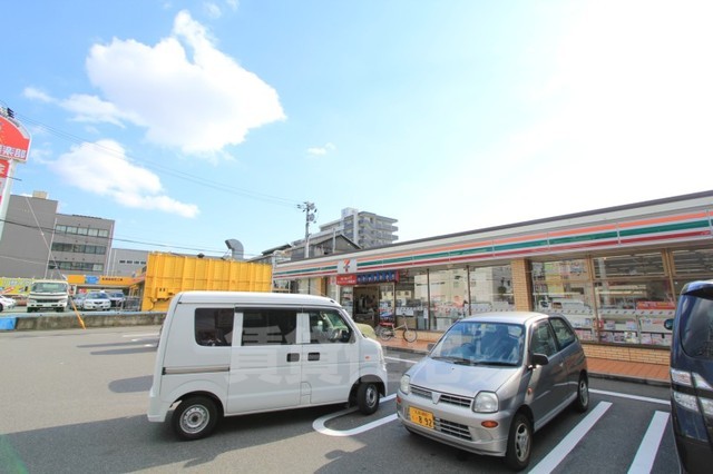 コンビニ　セブンイレブン　広島新観音橋店（コンビニ）まで289m