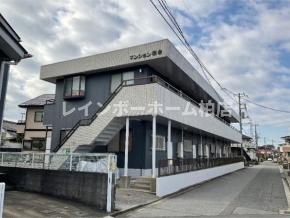建物外観　落ち着いた雰囲気の外観です
