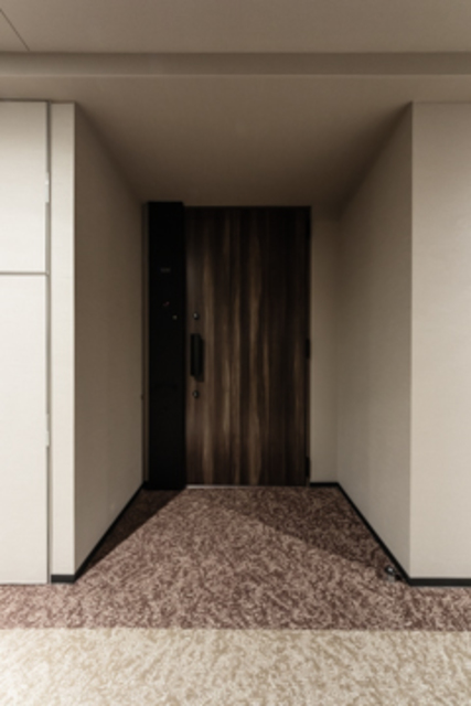玄関　※写真は同タイプ住戸です。