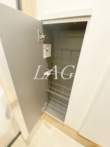 収納　シューズボックスです。