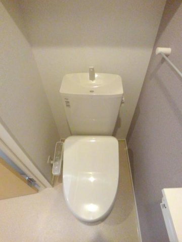 トイレ　シンプルで使いやすいトイレです