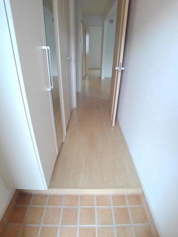 玄関　シンプルで使いやすい玄関です