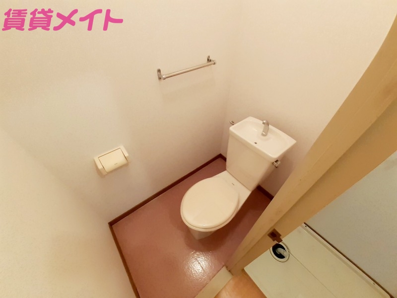 トイレ　反転タイプ参考写真