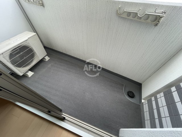バルコニー　APRILE南森町（旧名：アスール南森町）　バルコニー