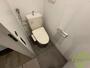 トイレ　こちらはトイレです。清潔感があり、安心して使用できます。