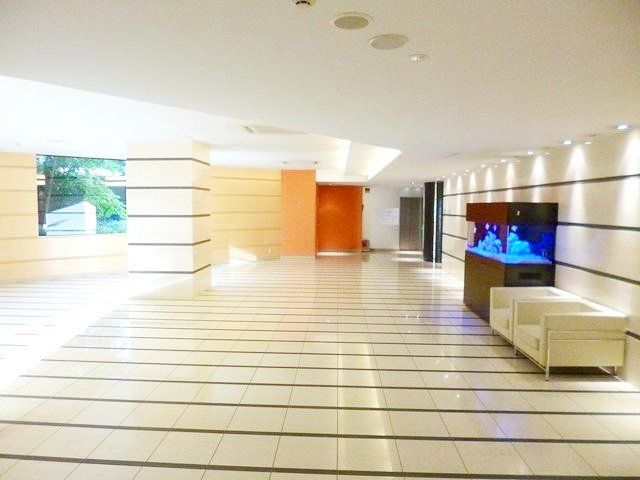 ロビー　部屋探しは株式会社　タウンハウジング　までお気軽にお問合せ…
